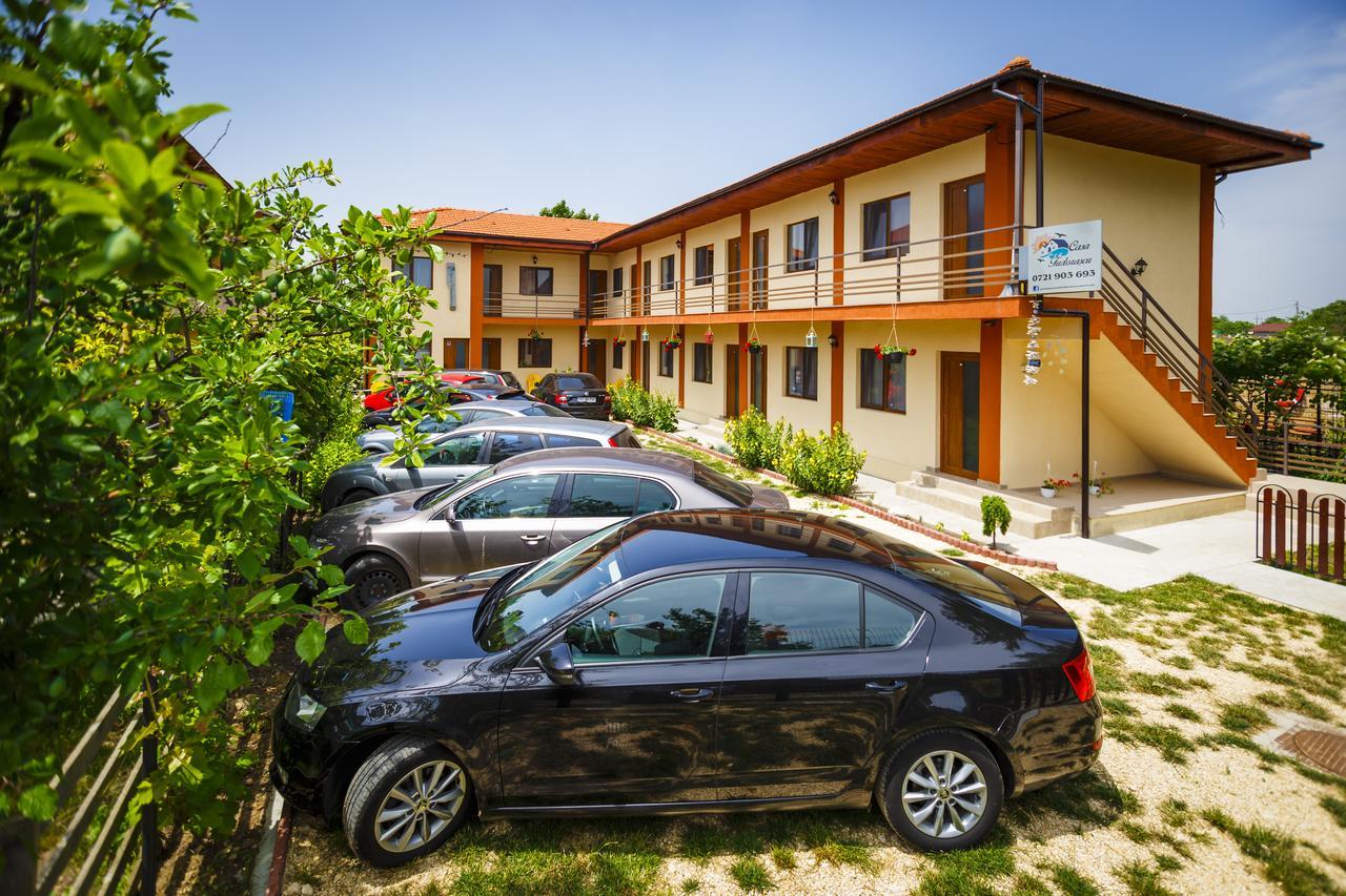 Hotel Casa Tudorascu Vama Veche Exterior foto